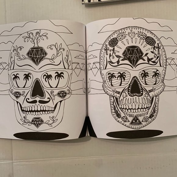 Coloring Books Adult Lot of 4 Fabulous Fashions Tropical World Sherlock Mulga's - Picture 8 of 16